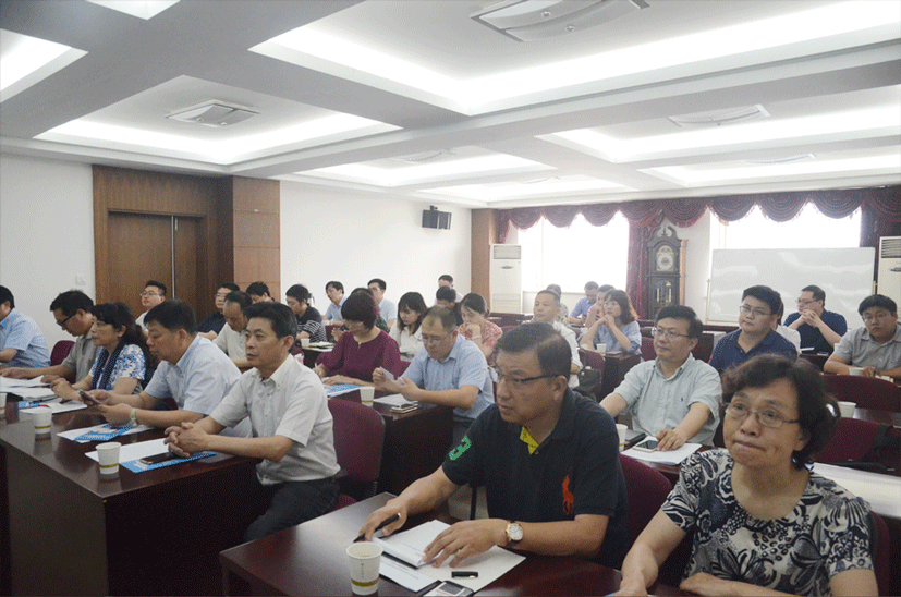 夏青總經(jīng)理參加2019年全市食品安全宣傳周主題日活動(dòng)