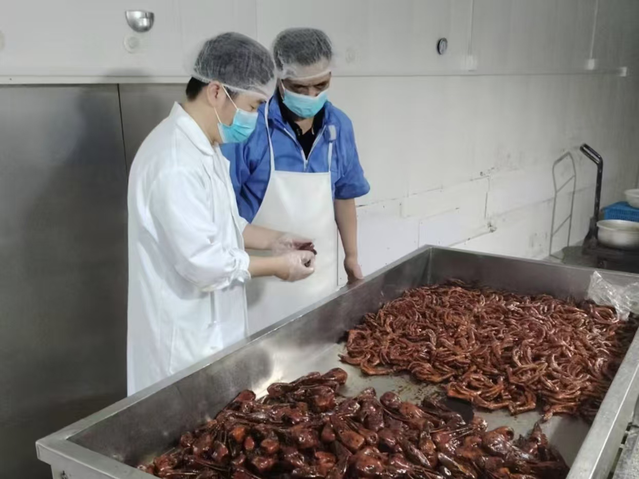 技術指導與工藝跟蹤：如何讓餐桌產(chǎn)品更上一層樓